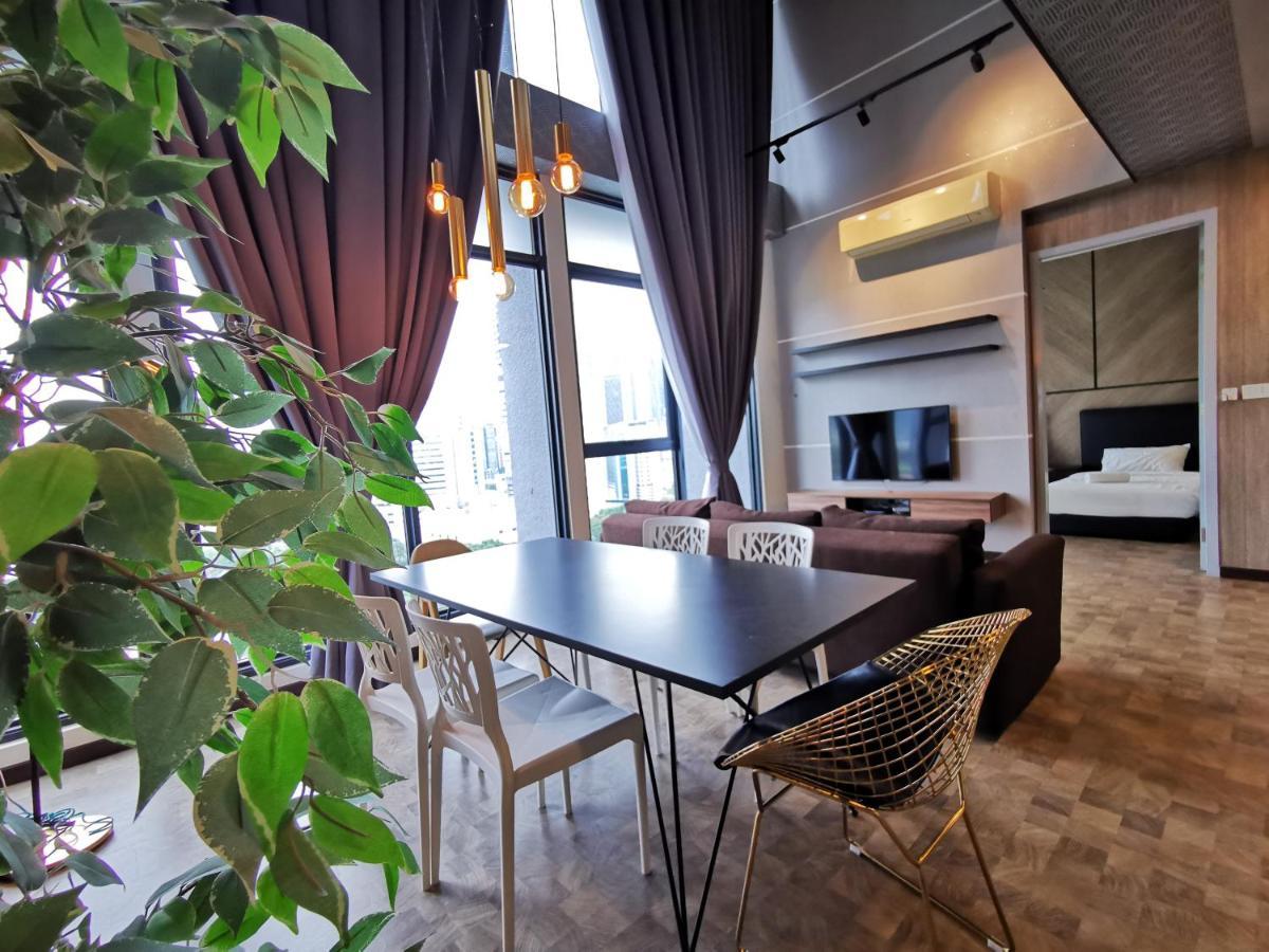 Expressionz Professional Suites By Aurora Summer Suites Kuala Lumpur Habitación foto
