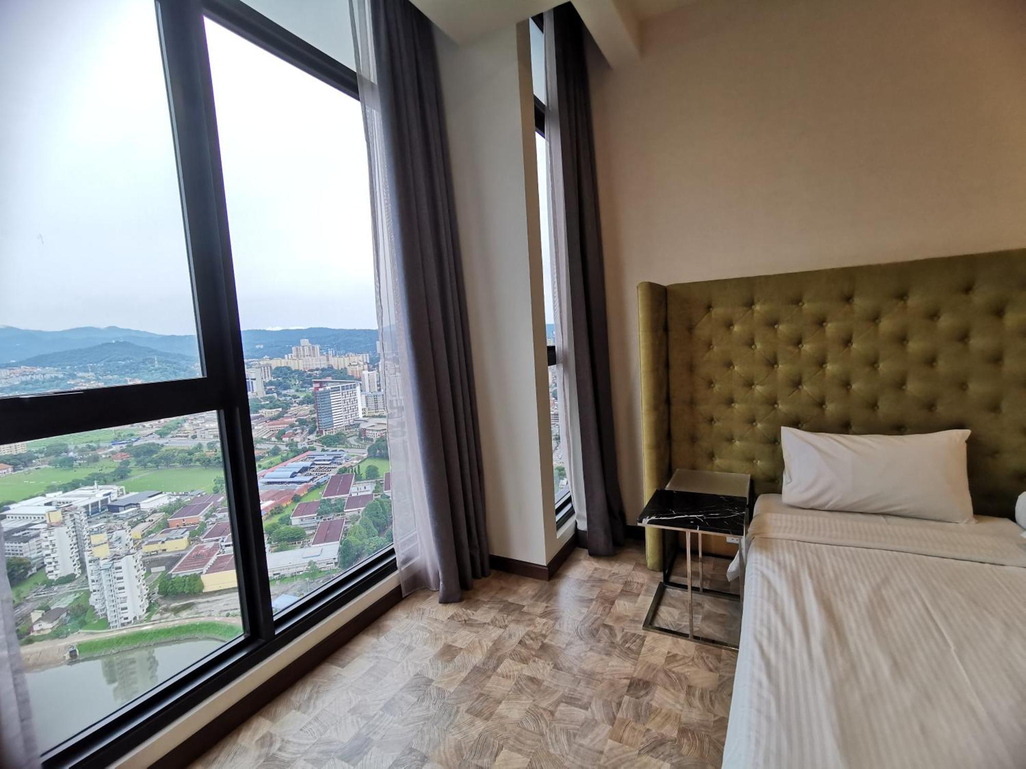 Expressionz Professional Suites By Aurora Summer Suites Kuala Lumpur Habitación foto