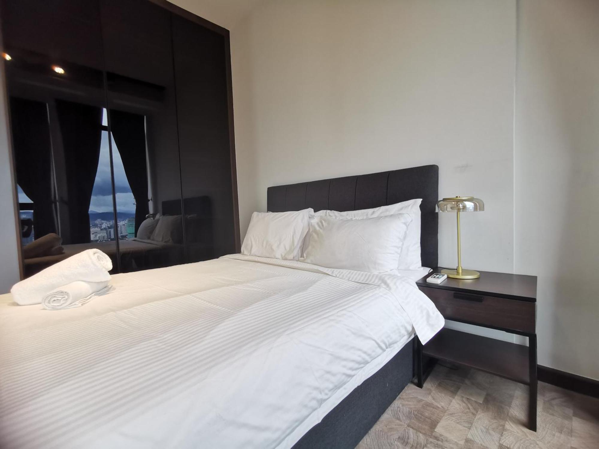 Expressionz Professional Suites By Aurora Summer Suites Kuala Lumpur Habitación foto